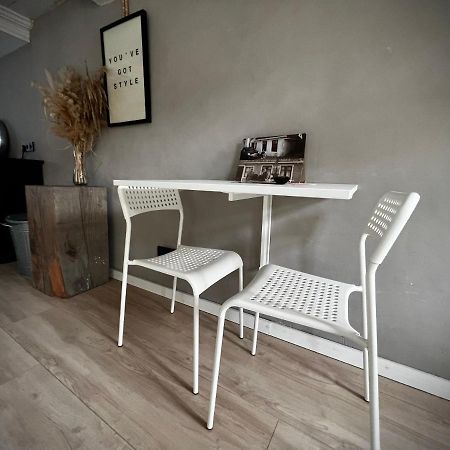 Littleneighbour Appartement Pingjum Buitenkant foto