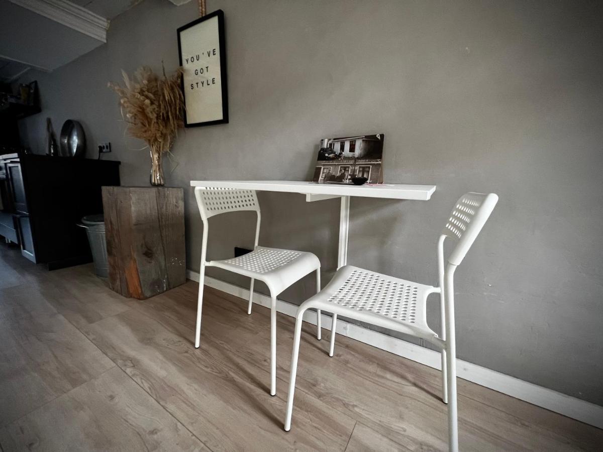 Littleneighbour Appartement Pingjum Buitenkant foto